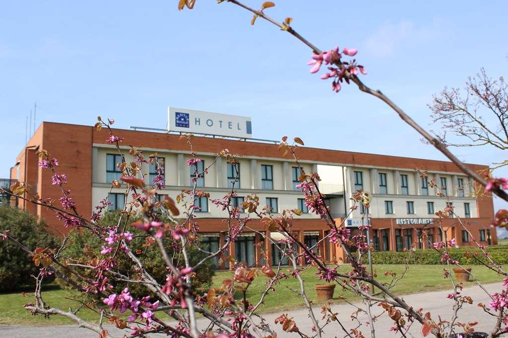 Meditur Hotel Pisa - Vecchiano Exterior photo